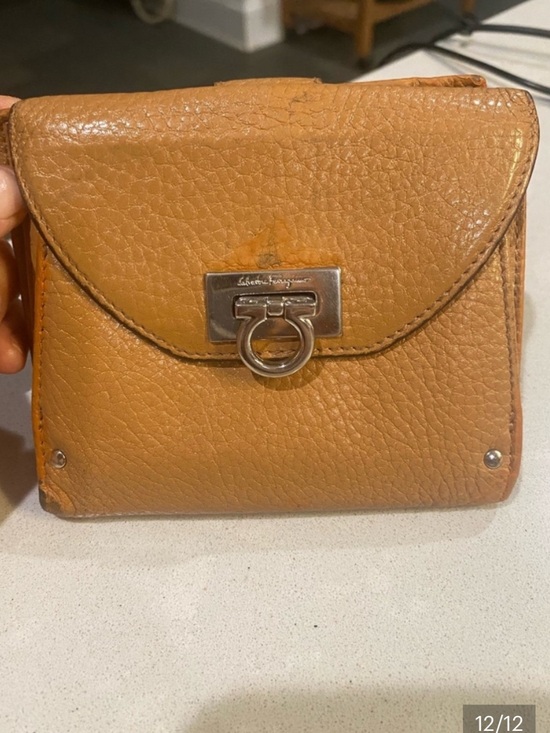 Salvatore Ferragamo Handbags - Salvatore Ferragamo Tan Pebbled Leather Gancini Clasp Bifold Wallet